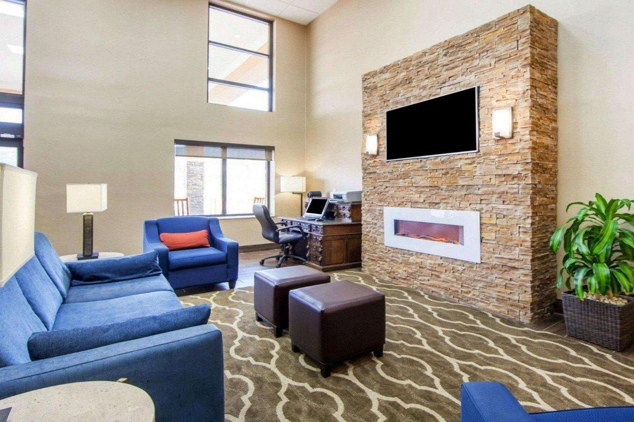 Comfort Inn At Royal Blue Pioneer Buitenkant foto