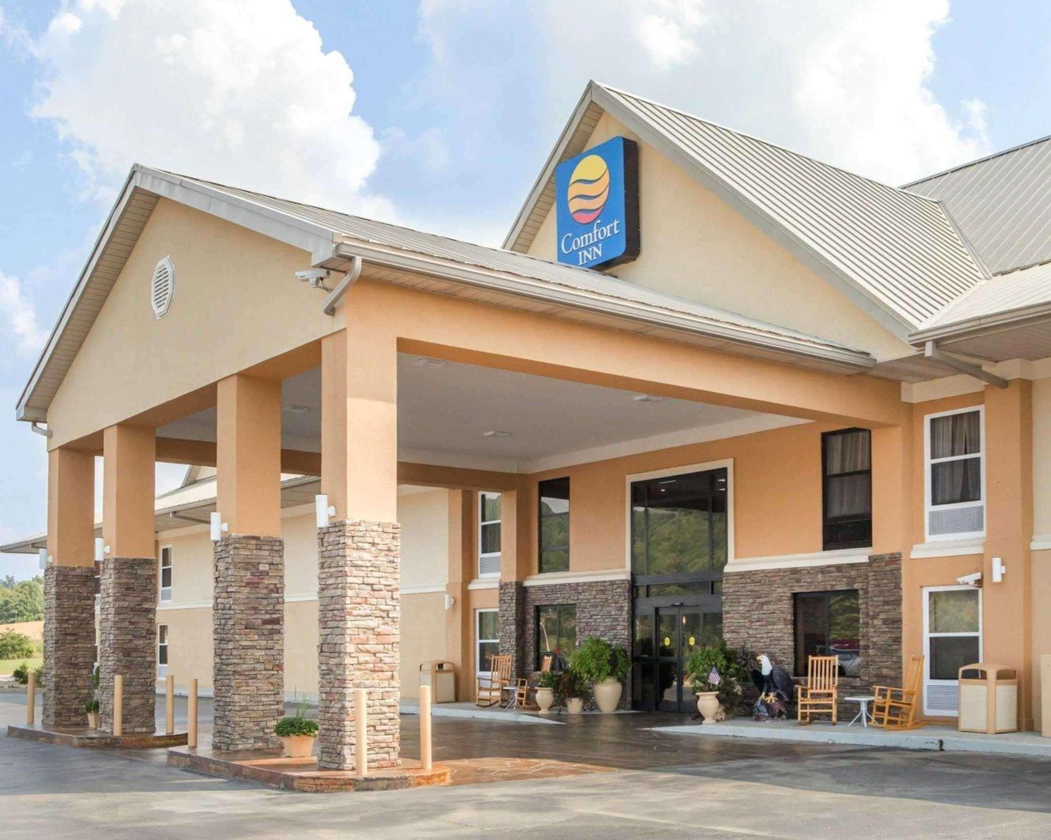 Comfort Inn At Royal Blue Pioneer Buitenkant foto
